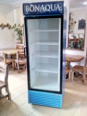 Продам холодильную витрину Frigorex FV500 в отличном состоянии